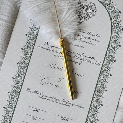 Sfeerfoto Luna's Love Nikkah certificaat met veren pen